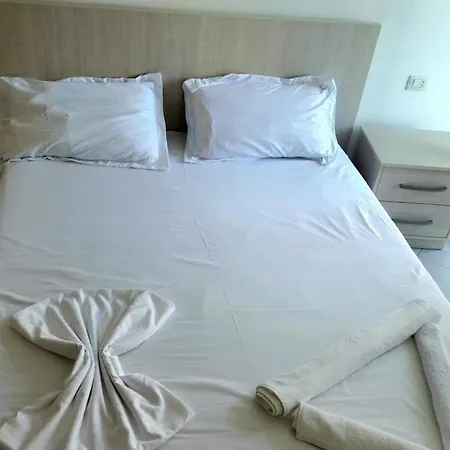Rafaelo Resort1 With Pool & Seaview Appartement *